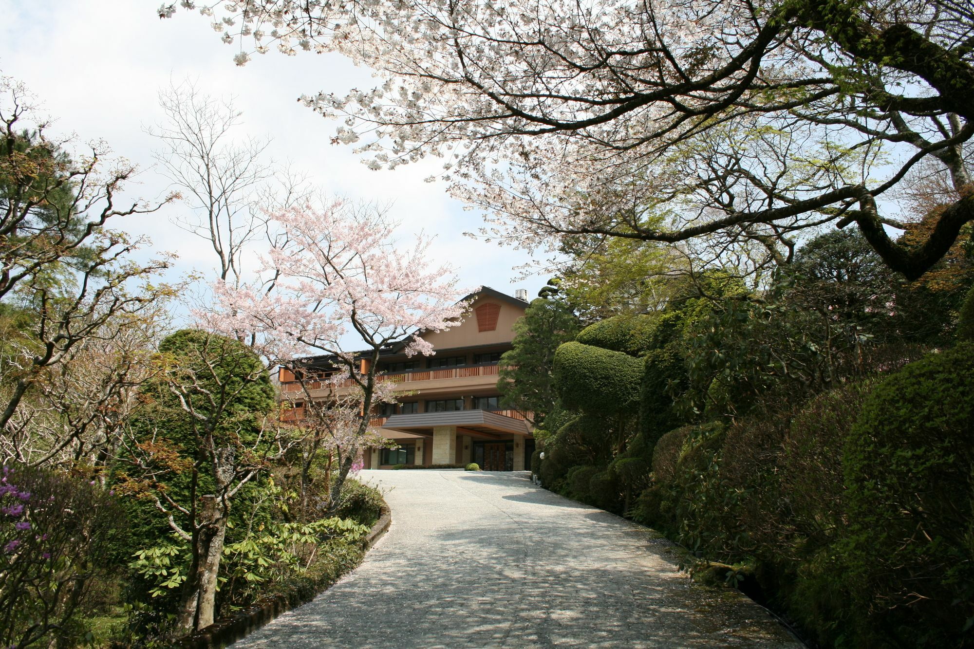 Отель Senkyoro Хаконе Экстерьер фото